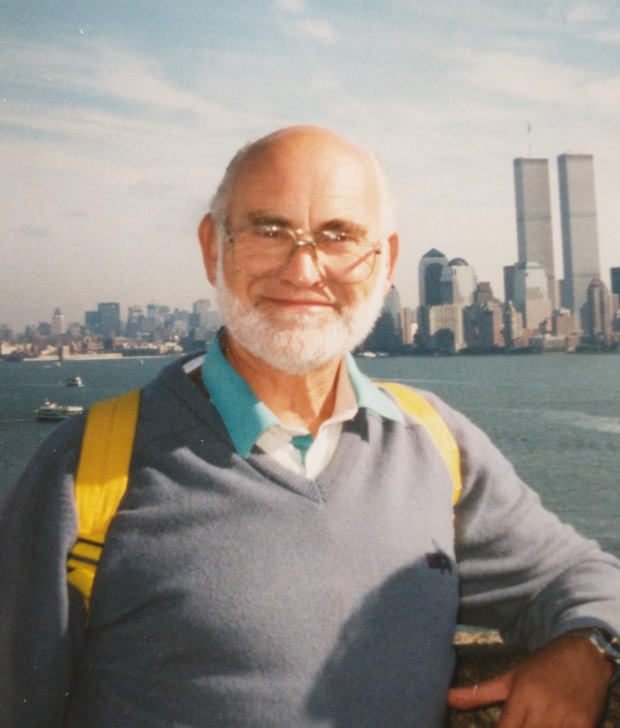 Vandervelde martin holding photo